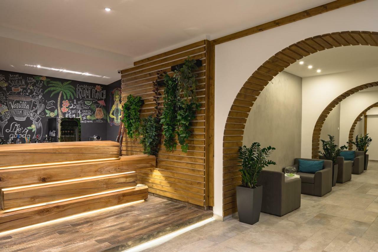 Hotel Rozmarin Predeal Ngoại thất bức ảnh