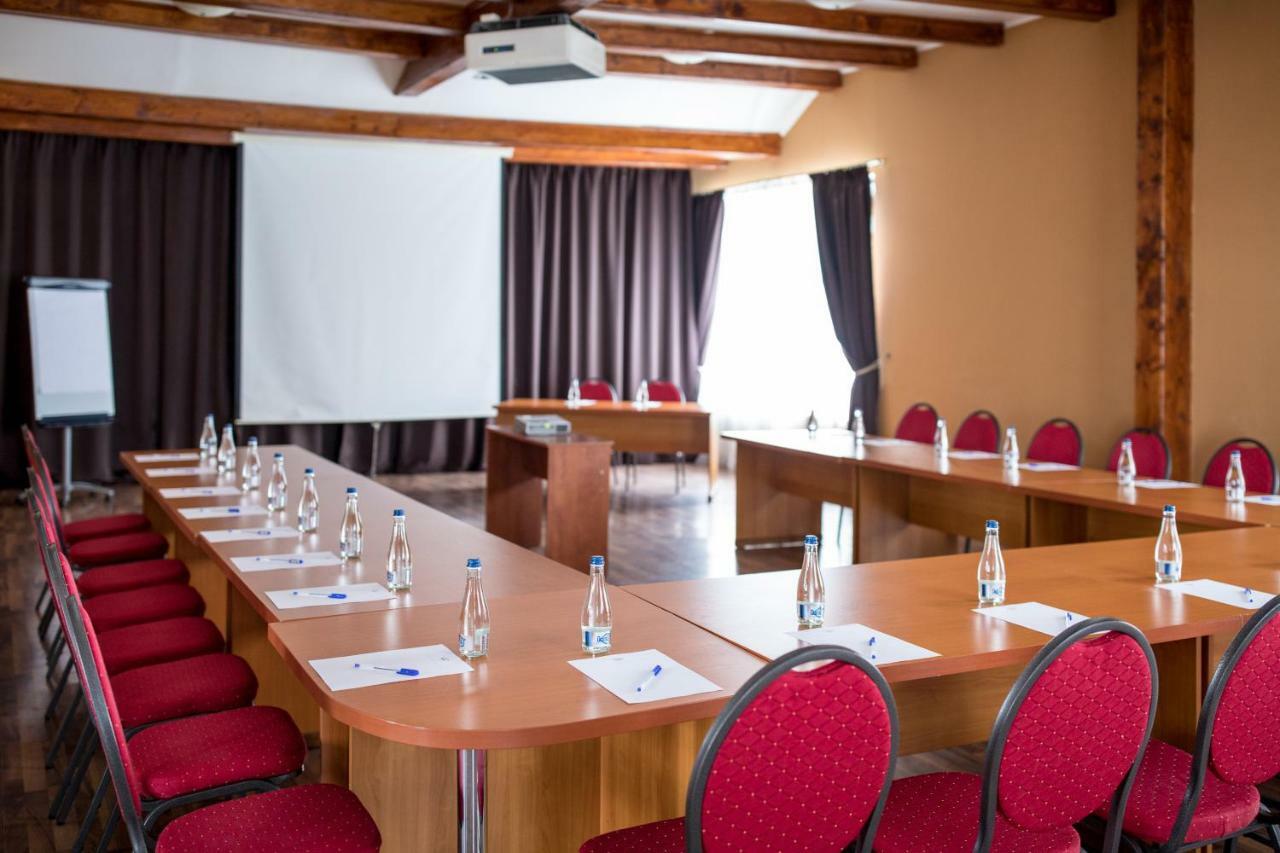 Hotel Rozmarin Predeal Ngoại thất bức ảnh