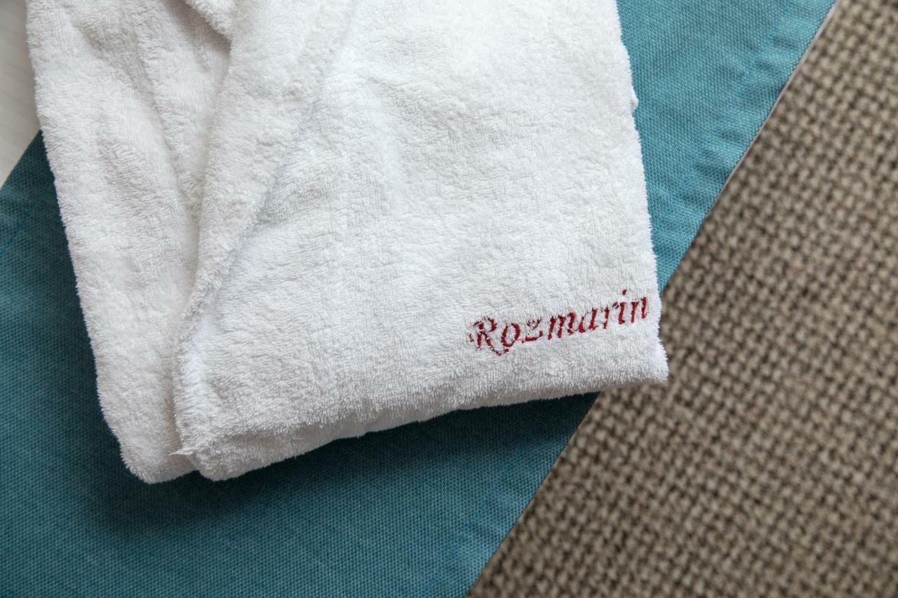 Hotel Rozmarin Predeal Ngoại thất bức ảnh